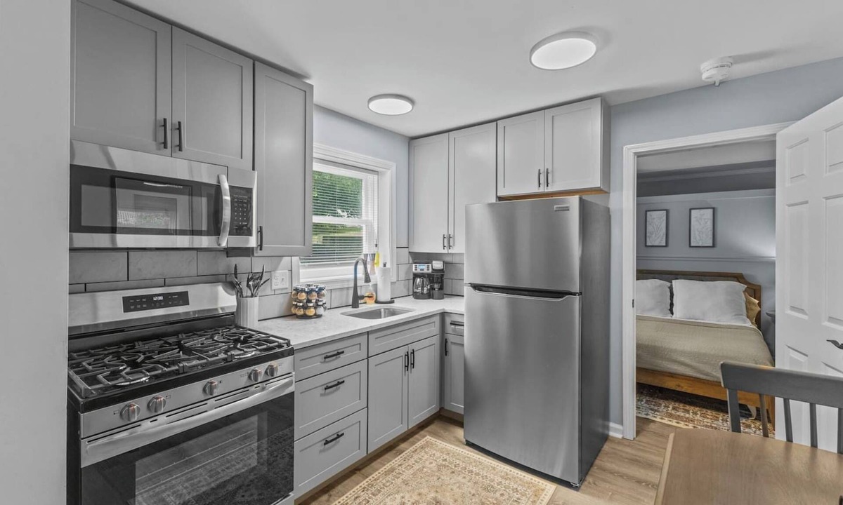 Winooski Apartment | Charming 1BR Close to Downtown!