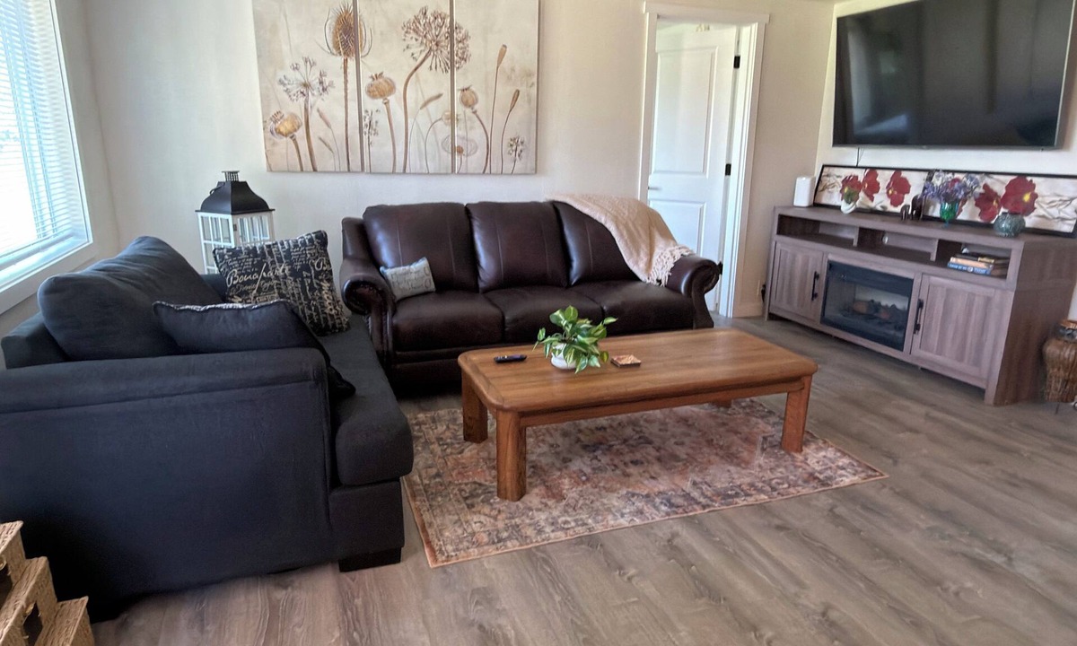 Rochester House | Charming 3-Bedroom - Quiet Setting, with a Big Yard, and an Office/Craft Space