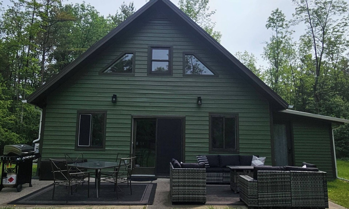 Willsboro House | Charming 4-bedroom house in Willsboro with Lake Access