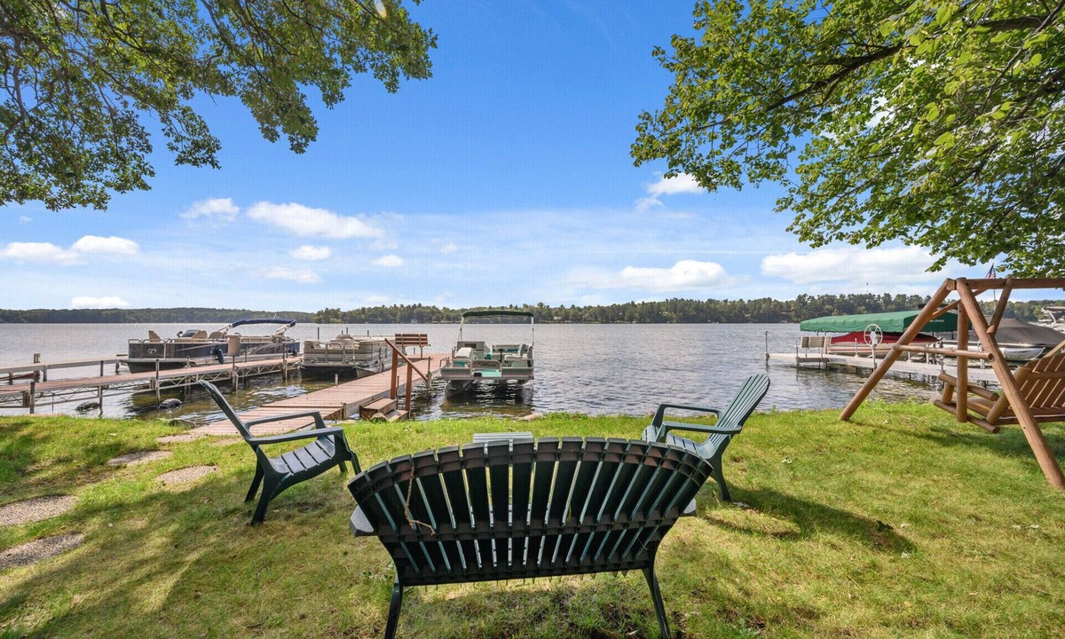Balsam Lake Cabin | Charming Balsam Lake Waterfront Cabin/Cottage-Twinhome