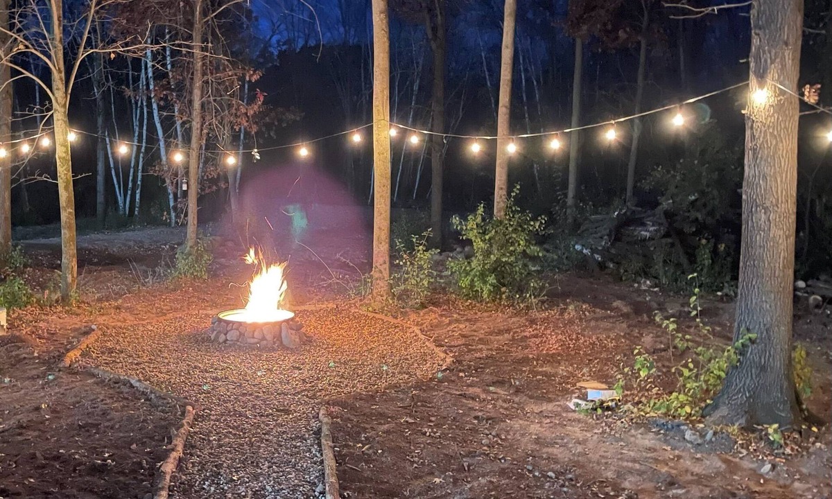 Glenwood City Cottage | Charming Wooded Retreat in Lovely Emerald, WI