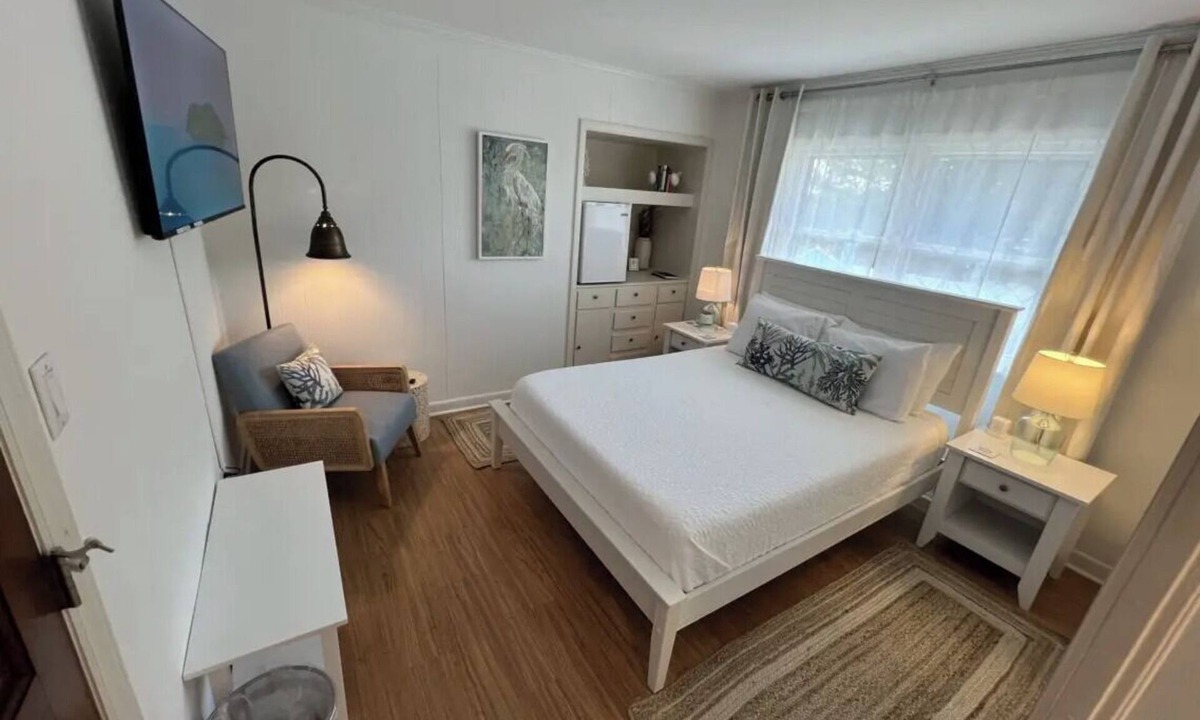 Rehoboth Beach Hotel | Coral Reef Suite — A Spacious Two-Bedroom Coastal Retreat for Couples