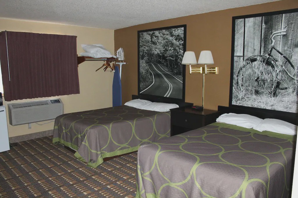 Stillwater Hotel | Coratel Inn & Suites Stillwater - Deluxe 2 Queen Bed Non-Smoking