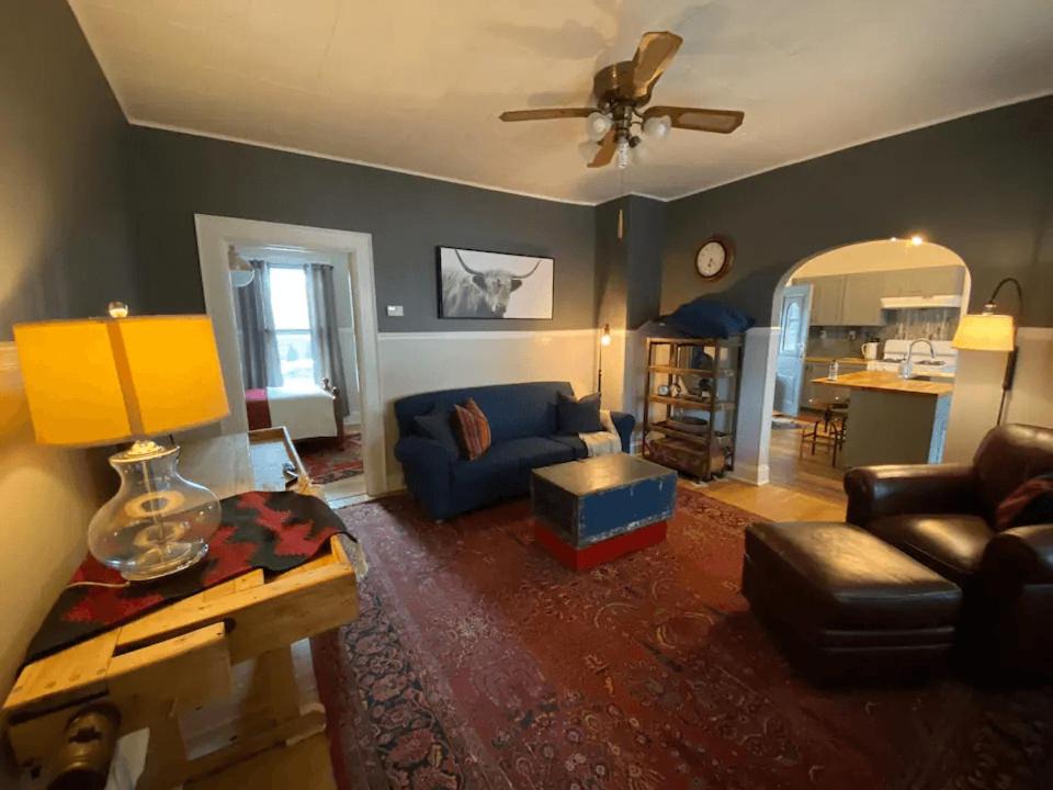 Green Bay Apartment | Cozy 3 & 4 Bed Home 2 Blocks to Hospitals & Lambeau