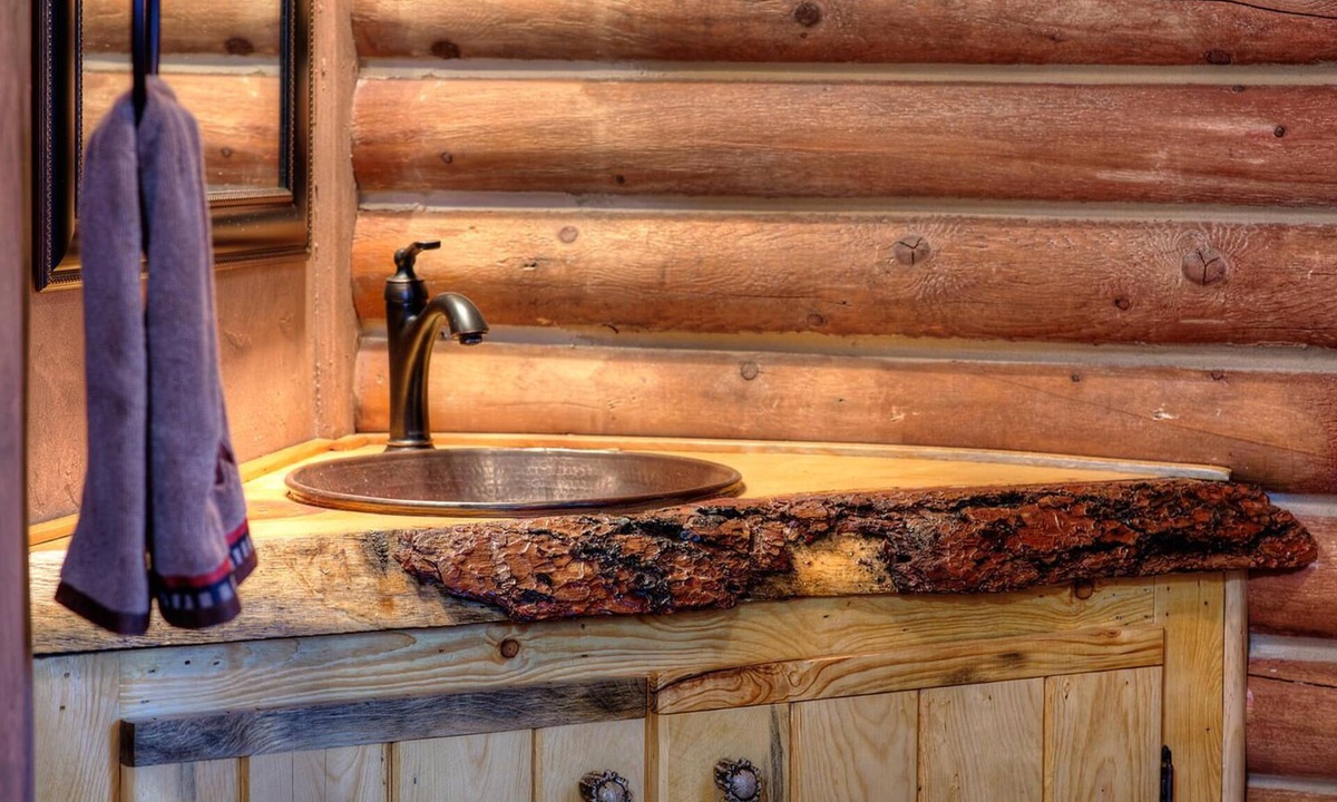 Weston Cabin | Cozy Horny Toad Log Cabin
