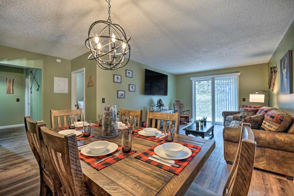 Londonderry Apartment | Cozy Ski-InandSki-Out Condo on Magic Mountain