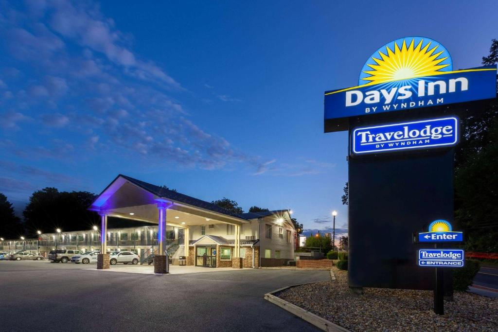 Days Inn | Charles Town