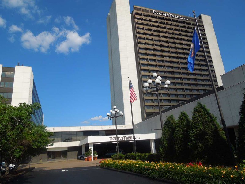 Bloomington Hotel | DoubleTree by Hilton Bloomington Minneapolis South