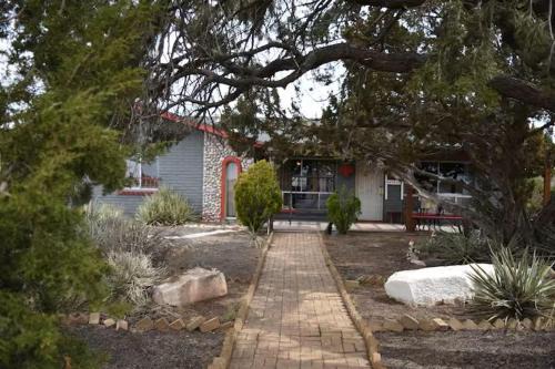 Valle Bed & Breakfast | Dumplin Patch Bed & Breakfast