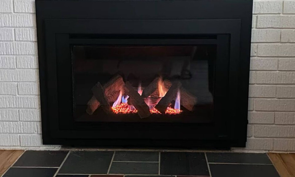 Essex Junction House | Fireplace, One-Floor in Quiet Neighborhood Home - whole house for you