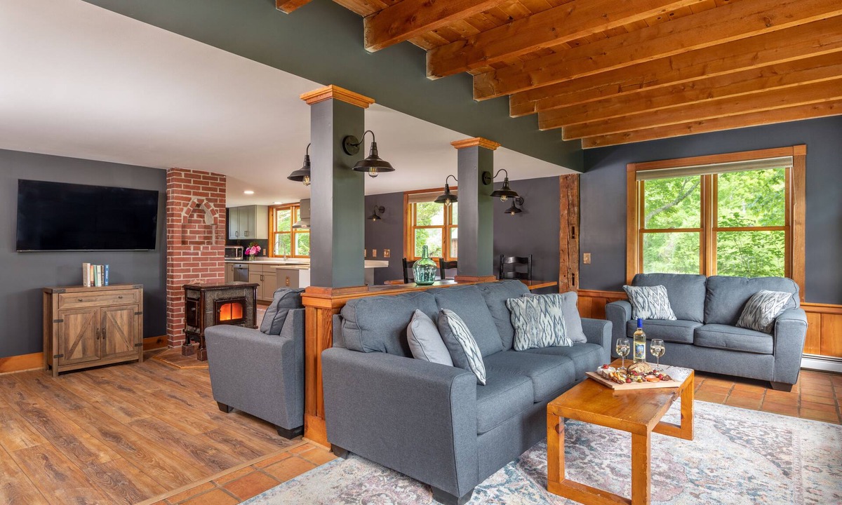 Jeffersonville House | Four-Bedroom Vermont Farmhouse near Smuggler's Notch