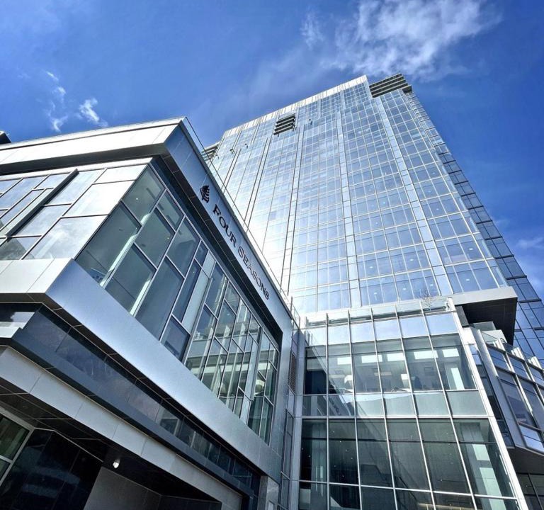 Downtown Minneapolis Hotel | Four Seasons Hotel Minneapolis