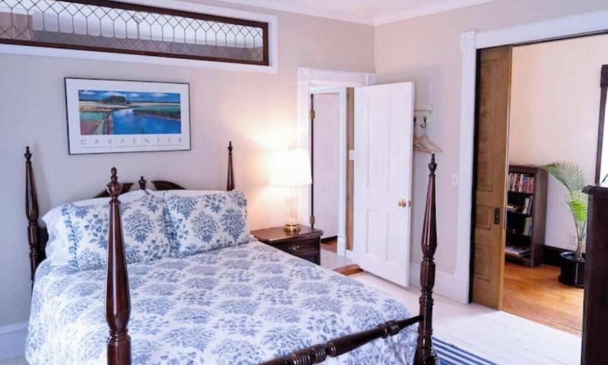 Pepin Apartment | Harbor Hill Inn - Plymouth Suite