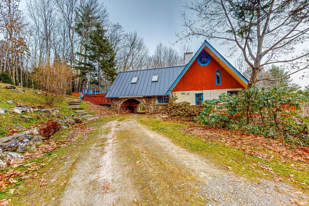 Pittsfield House | Hawk 1