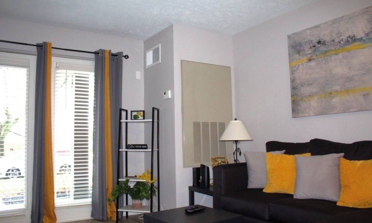 Kettering Apartment | Hidden Comfort Executive 2