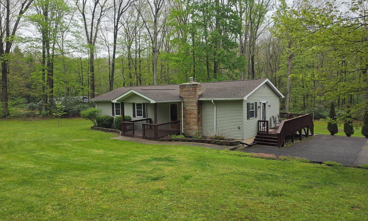 Bruceton Mills House | Highwater Hideaway
