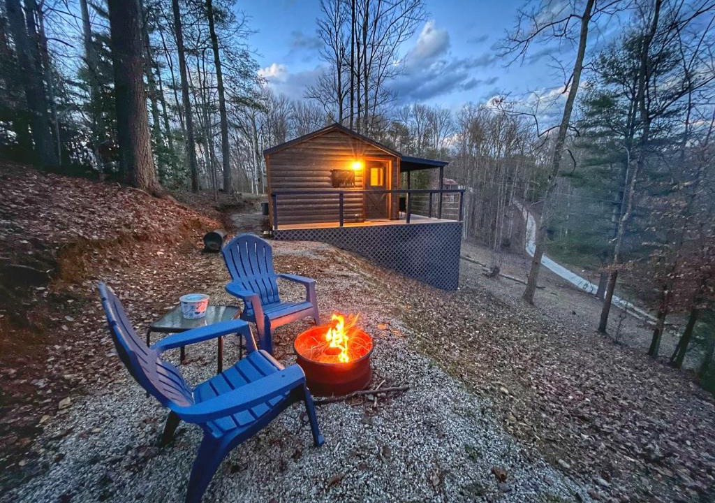 Primrose House | Hikers Midnight - Quiet RRG Cabin - WiFi -Perfect Location - ECO Friendly
