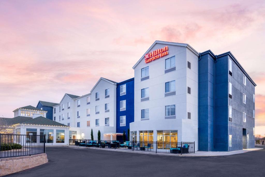 Northeast Heights Hotel | Hilton Garden Inn Albuquerque/Journal Center