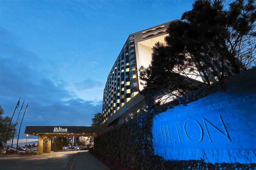 South Loop Hotel | Hilton Minneapolis-St. Paul Airport