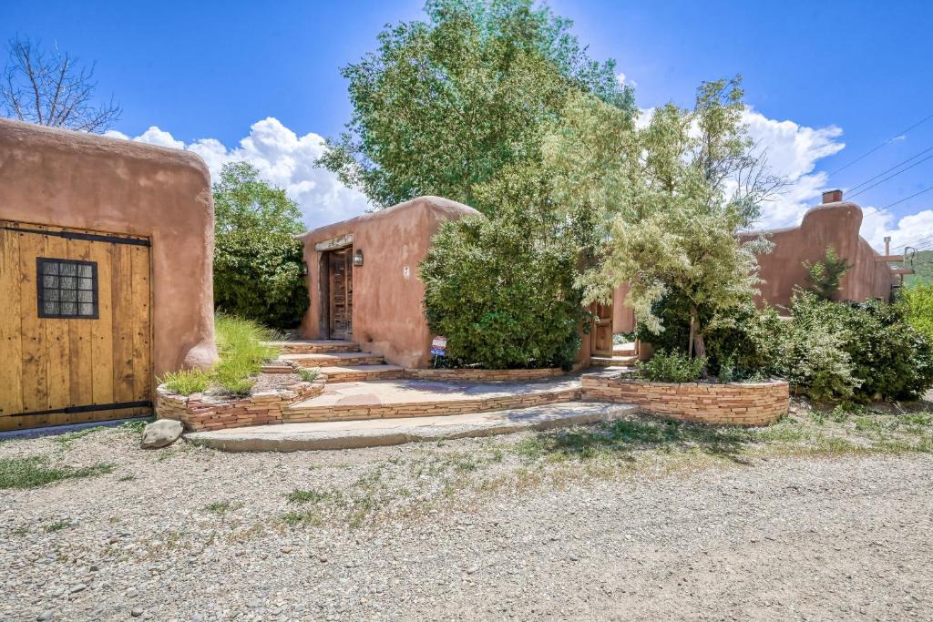 Taos House | Historic Hacienda