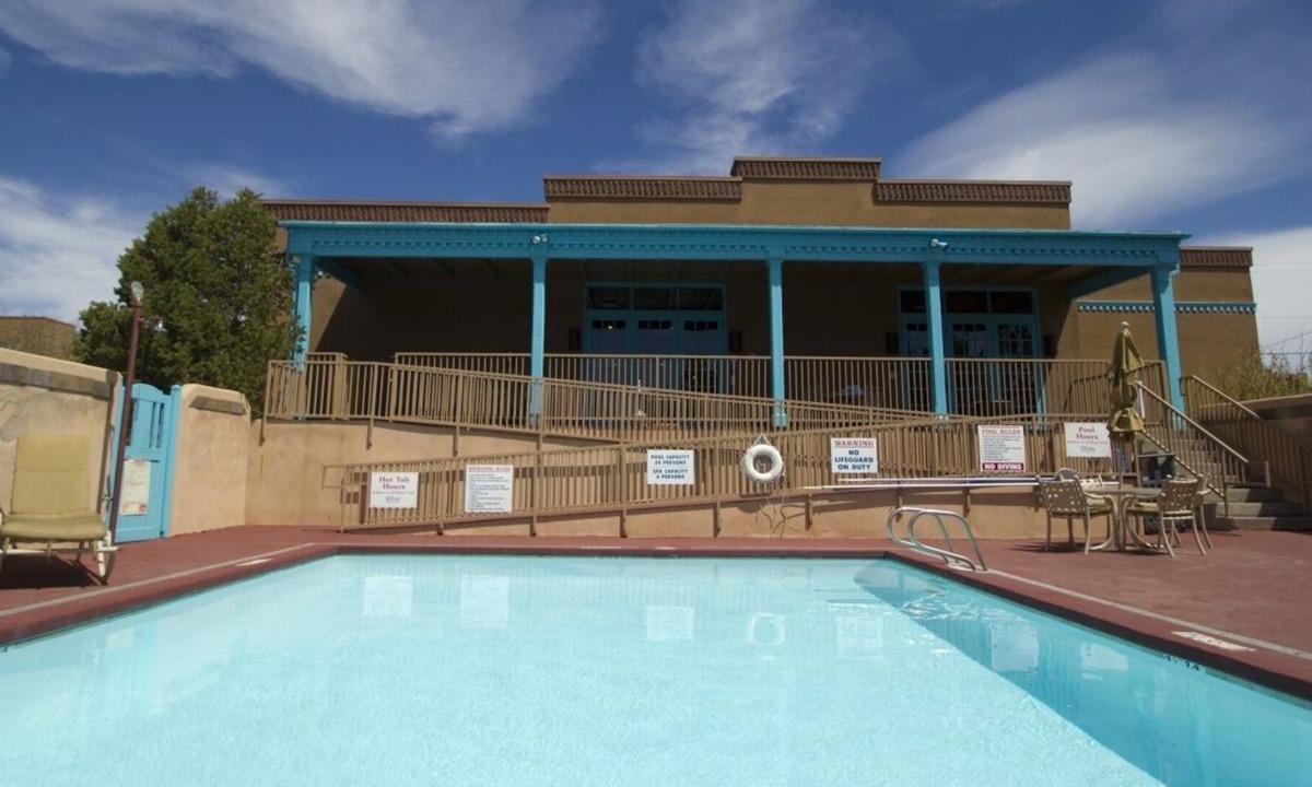Northeast Santa Fe House | Historic Santa Fe - Unit with Southwestern Aesthetic, Pools and Full Kitchen