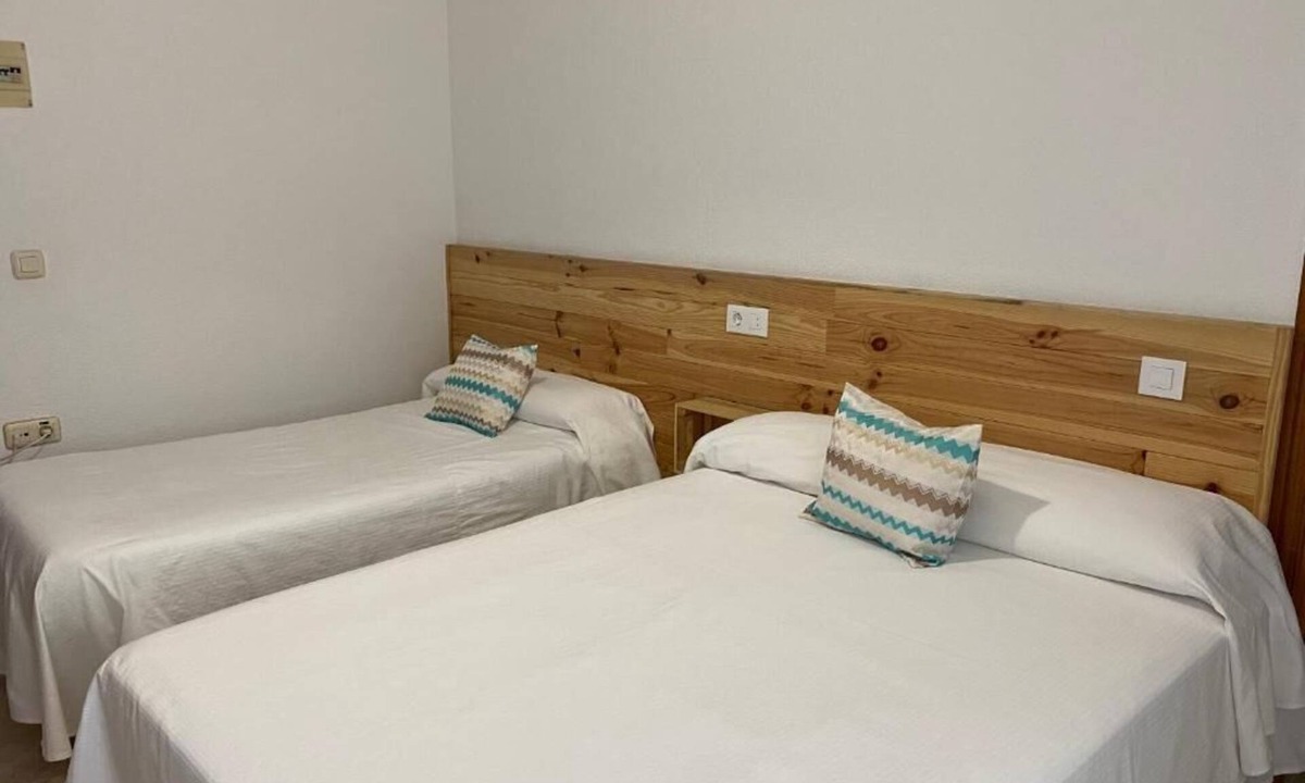 Barbate Hostel | Hostal Barbate