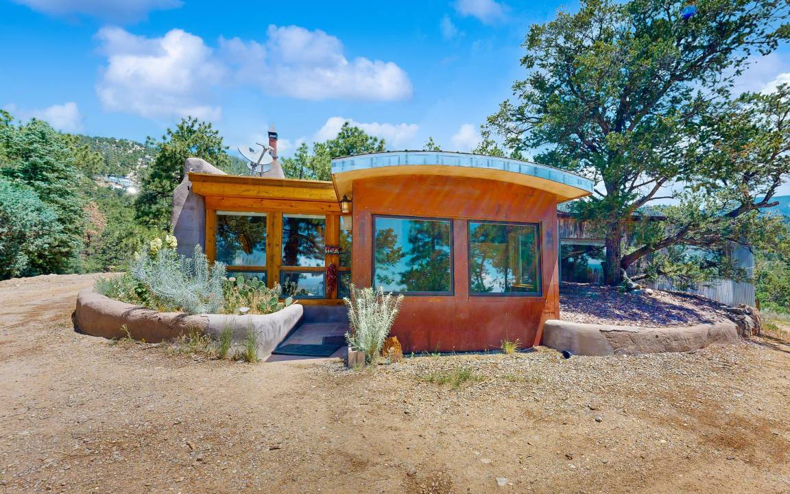Valdez House | House ∙ 3 bedrooms ∙ 9 guests