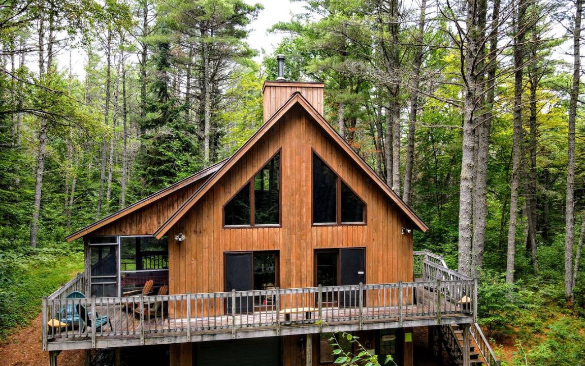 Meacham House | House ∙ 3 bedrooms ∙ 8 guests