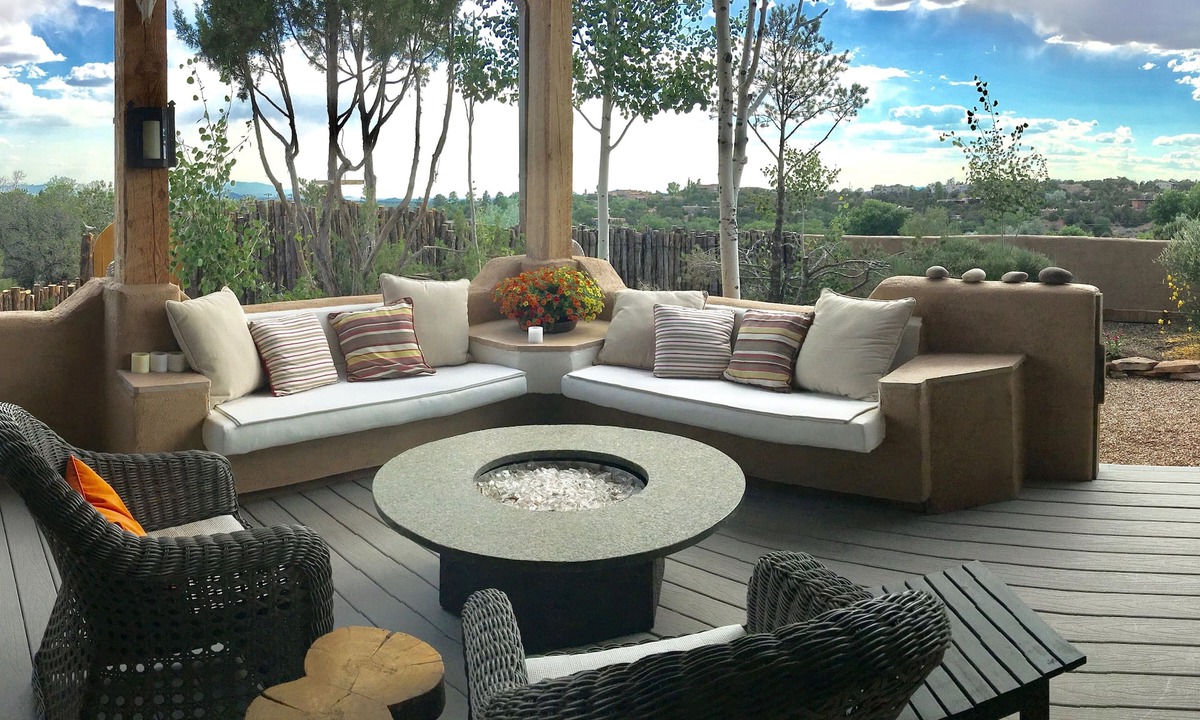 Northeast Santa Fe House | Immaculate Contemporary Home - Mountain Views - walking distance to Plaza.