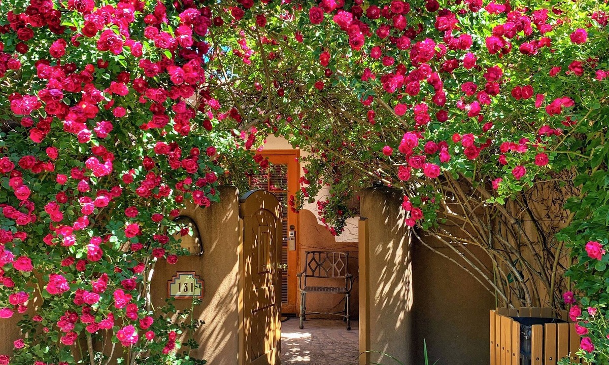 Historic Eastside Hotel | Inn on the Alameda