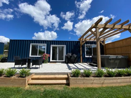 Centre Wellington House | Inner Joy Getaways