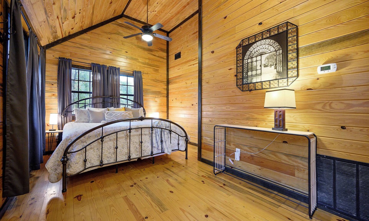 Broken Bow Cabin | Jax Ridge-Studio 1 Bedroom