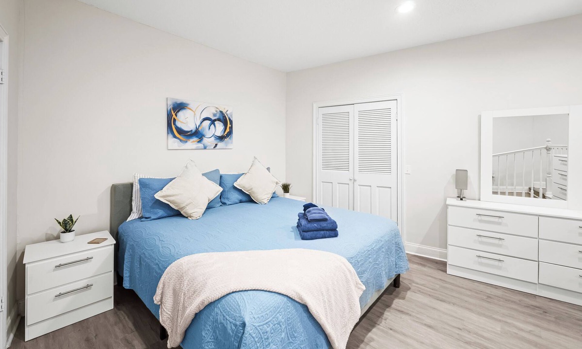 San Jose House | King Bed Studio~ Near San Marco Nightlife &Dining~5 mins River