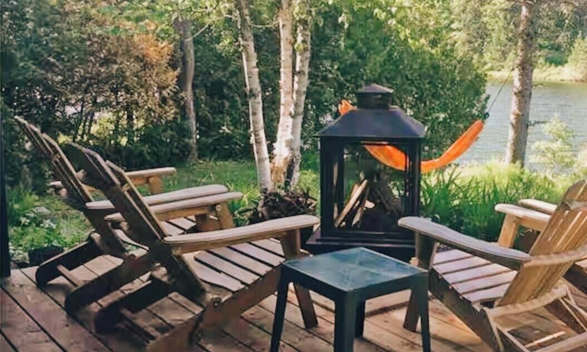 St-Adolphe-d'Howard Ski Chalet | Lake Refuge – Saint-Adolphe-d'Howard
