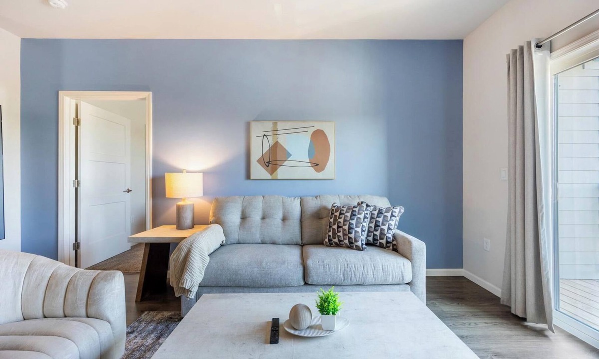 Greenwich Apartment | Landing | Modern 2BD, Game Room, Gym