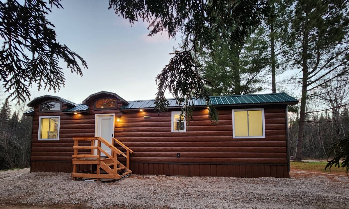 Malone Cabin | Lazy Deer - Tiny Cabin, 50 acres near Titus Ski