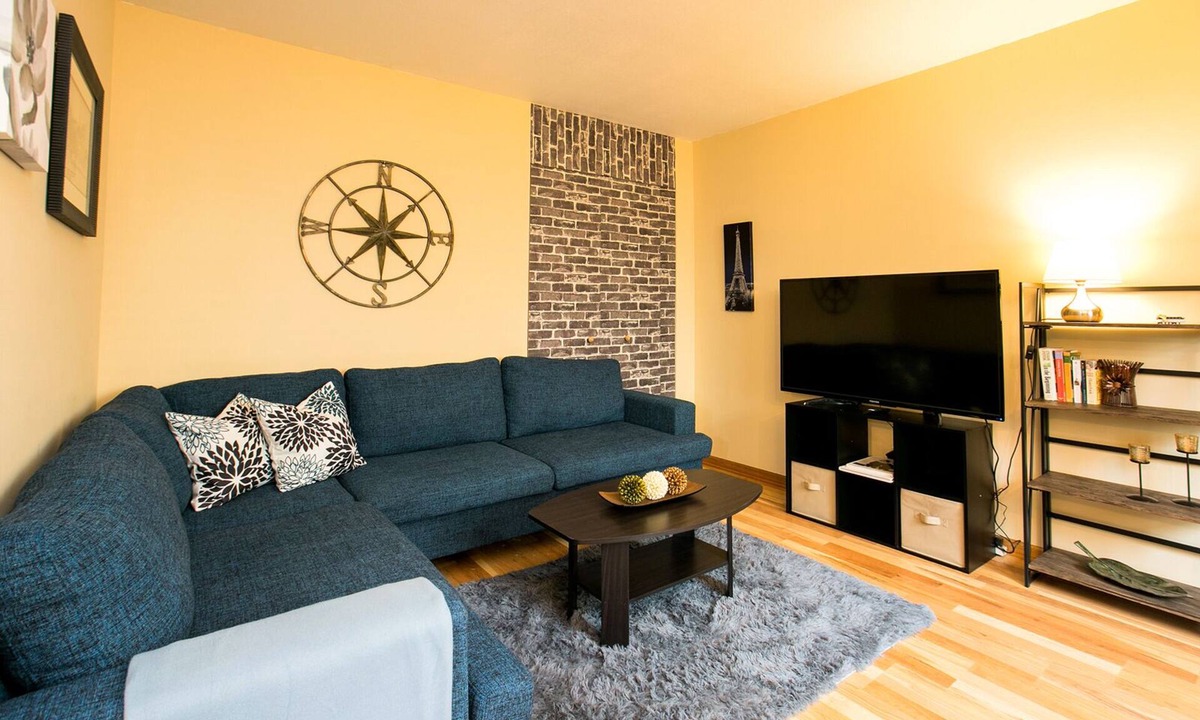 Stillwater Apartment | Less then 2 miles from downtown Stillwater