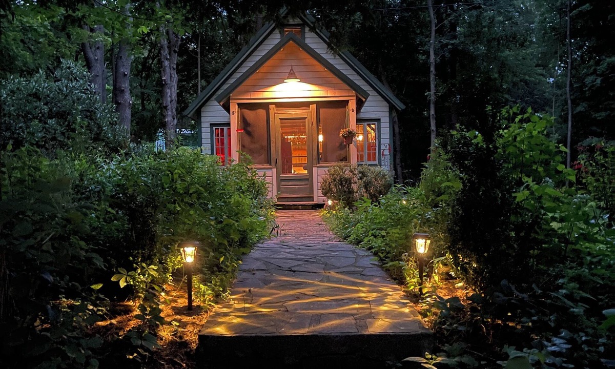 Catskill Cabin | Little Chapel on High Falls, a campy, cozy, and peaceful retreat.