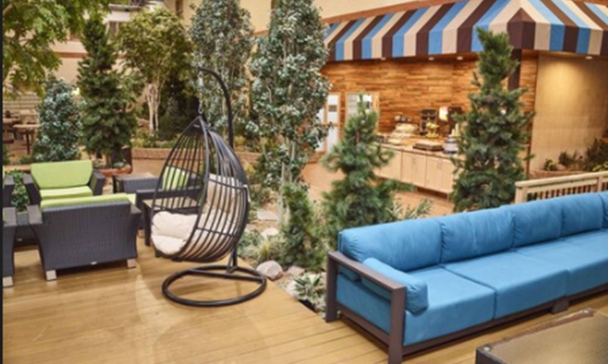 Fridley Hotel | LivINN Hotel Minneapolis North/Fridley