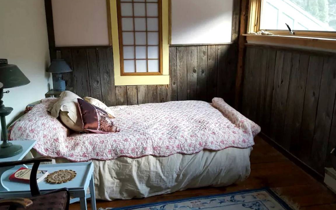 Cummington Cabin | Lodge ∙ 5 bedrooms ∙ 10 guests