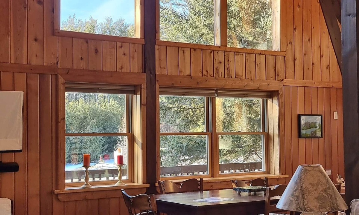 Chester Shores Ski Chalet | Loon Lake, Chestertown - Spotless, bright chalet, sleeps 6-8, near public beach