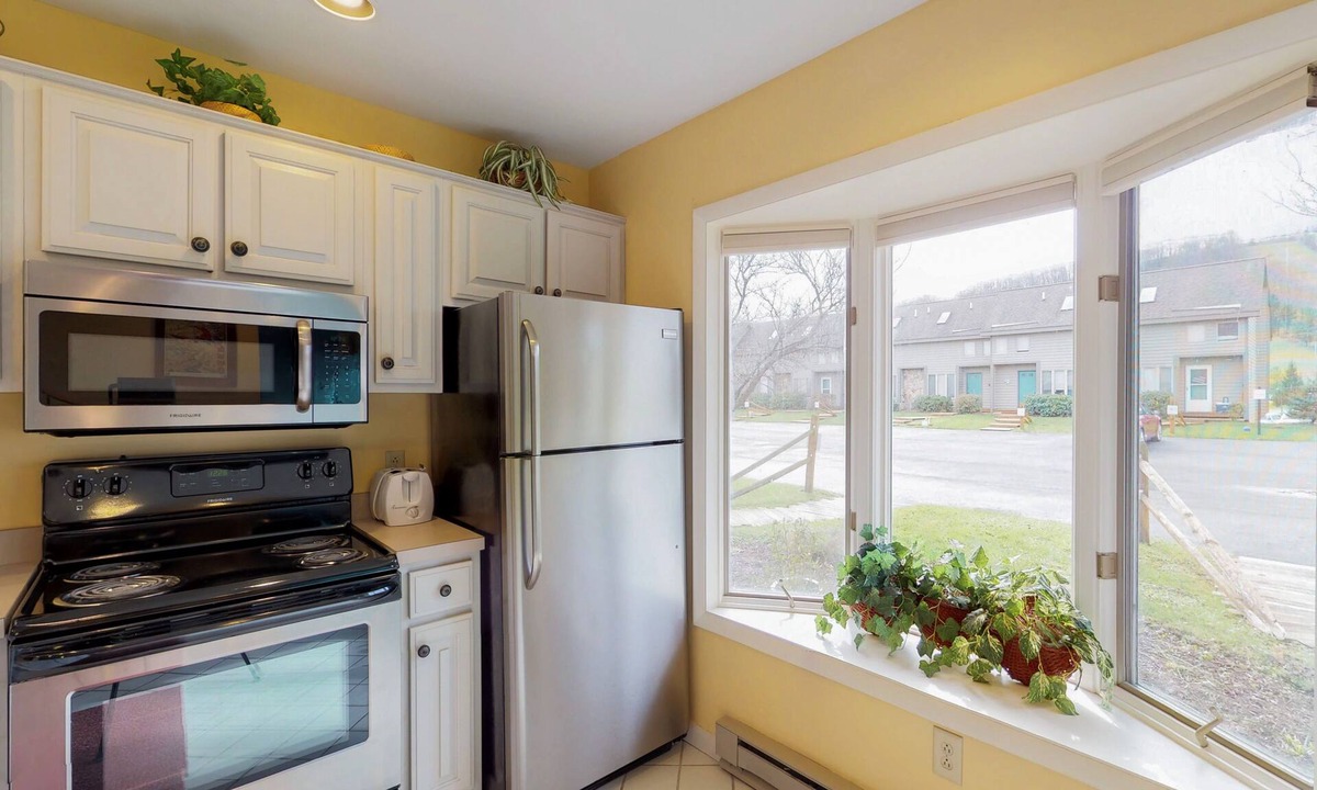 Deep Creek Village | McHenry