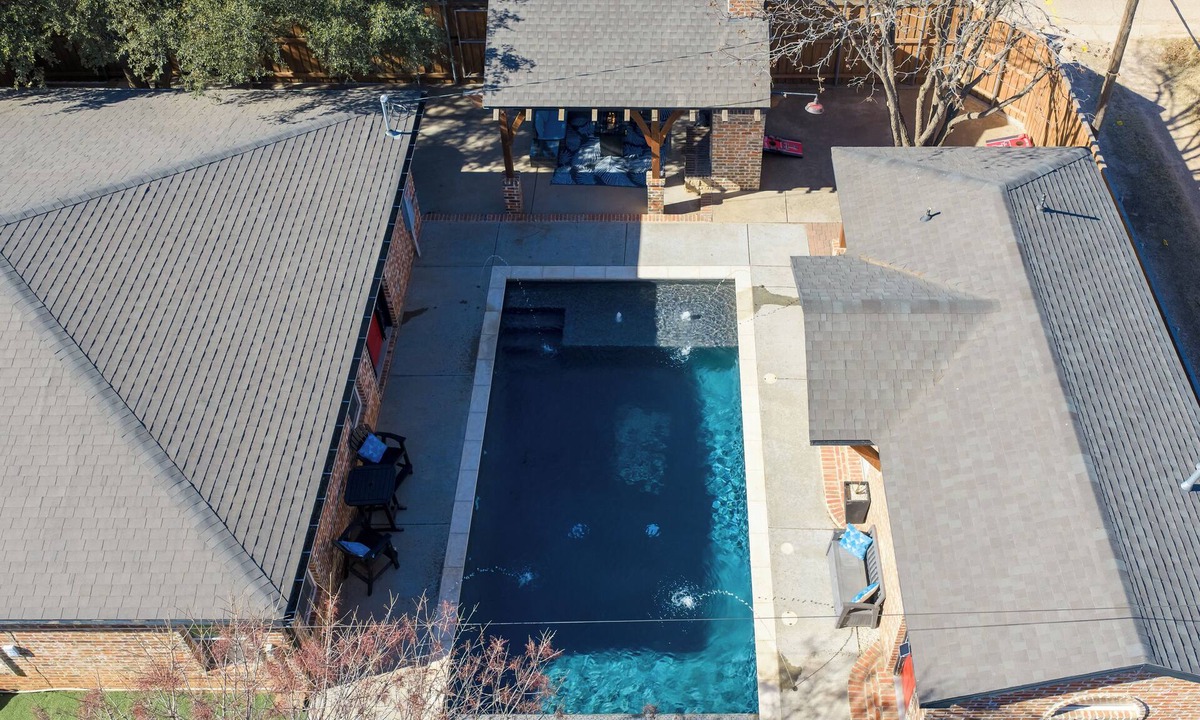 Lubbock House | Luxe Oasis with Pool and Hot Tub