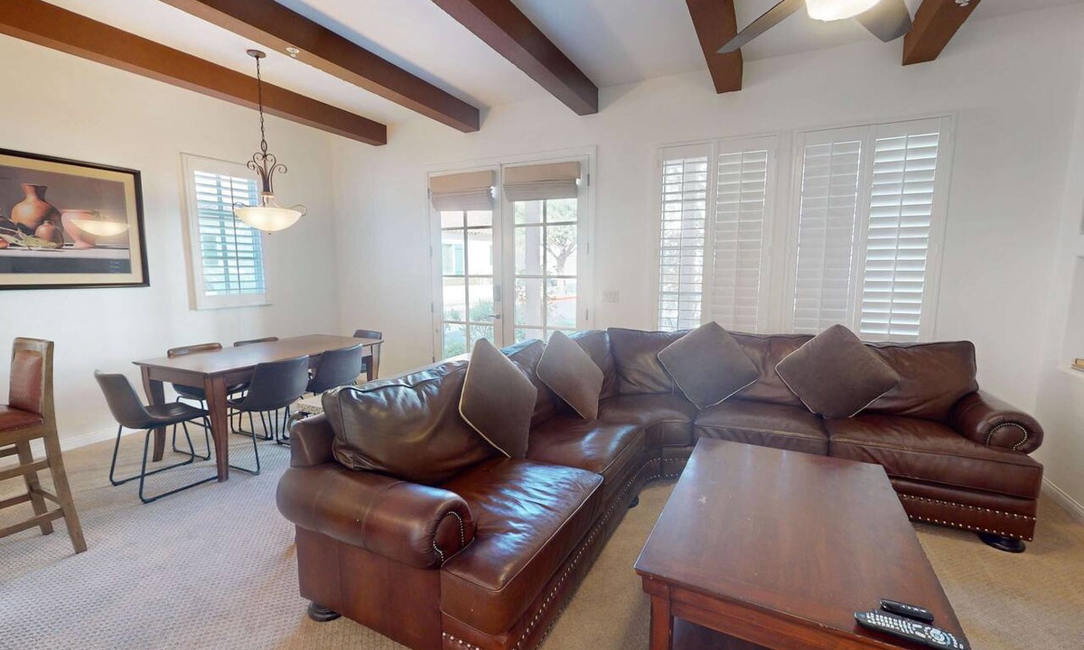 La Quinta Apartment | LV214 Pet-Friendly, ADA-Compliant 2 Bedroom Unit