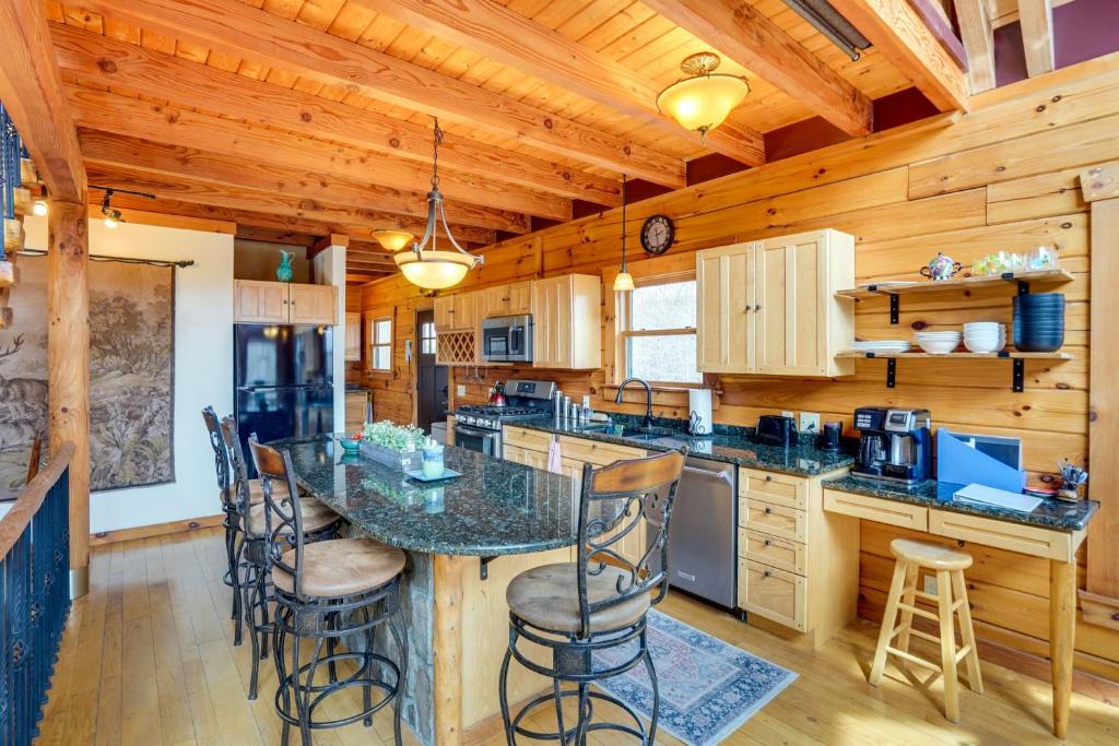 Windsor House | Massachusetts Vacation Rental with Deck and Grill