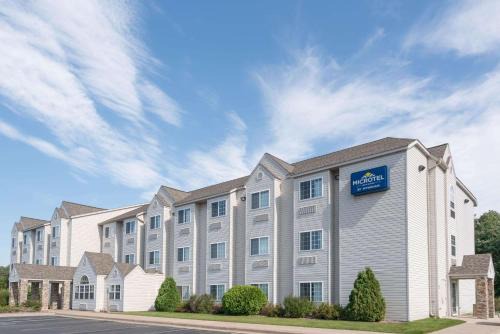 Microtel Inn | Rice Lake