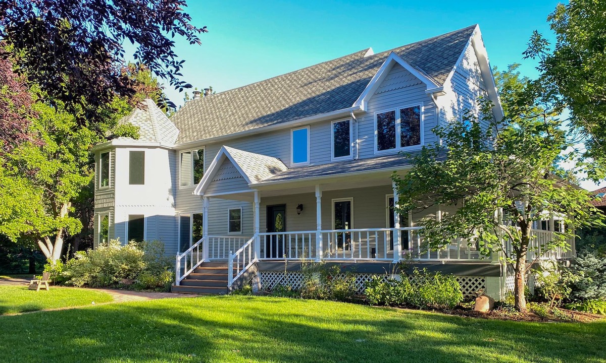Orange Orchard House | Modern Victorian Farmhouse in Boulder