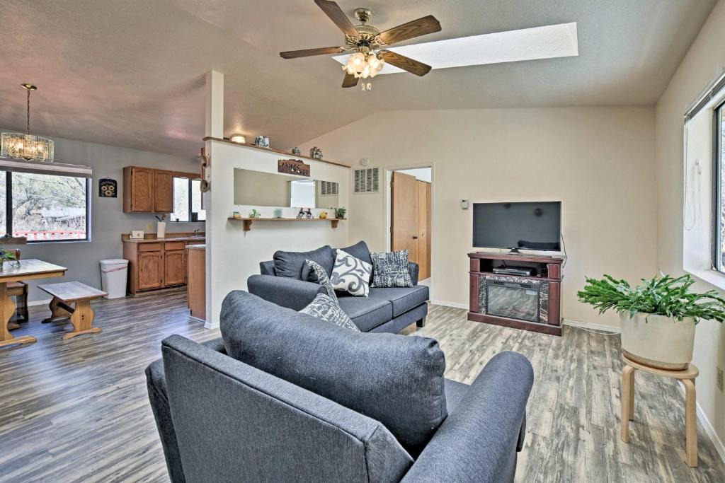 Jemez Springs House | Moms Place in Jemez - 1 Mi to Hot Spring