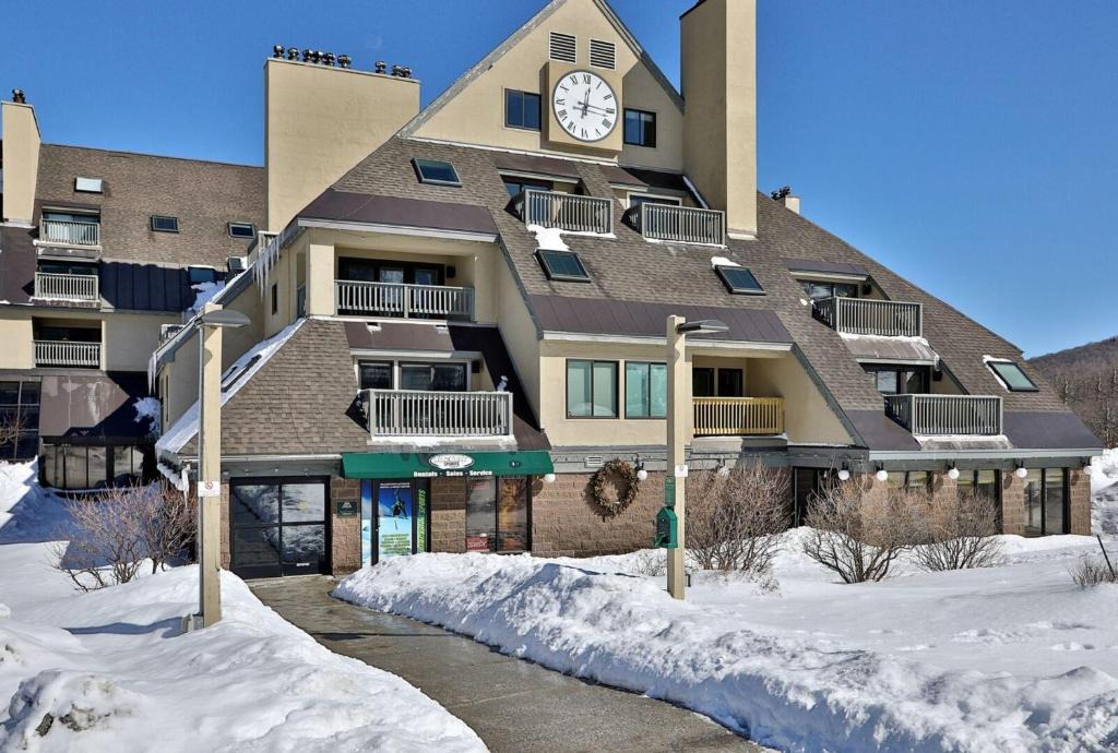 Killington House | Mountain Green Resort by Killington VR- 1 Bedrooms