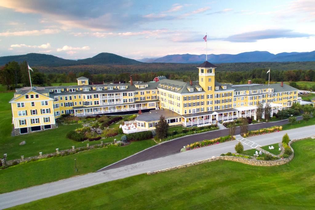Whitefield Resort | Mountain View Grand Resort & Spa
